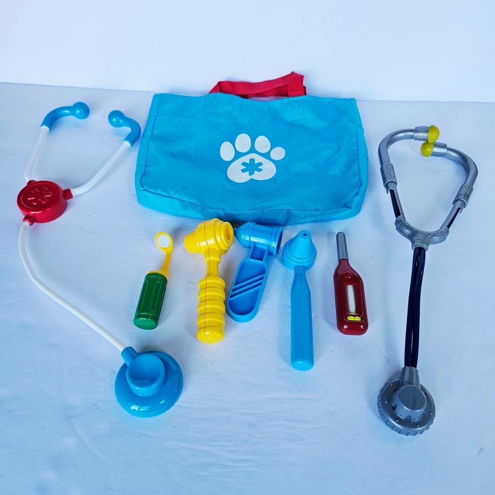 Toddler Melissa & Doug Vet Kit Pretend Play Veterinarian Medical Set Toy Bag